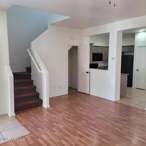 6908 S 8th Dr, Phoenix, AZ 85041 photo 8