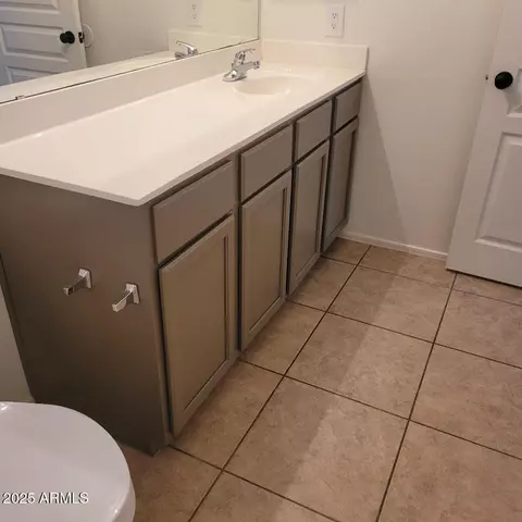 6908 S 8th Dr, Phoenix, AZ 85041 photo 26