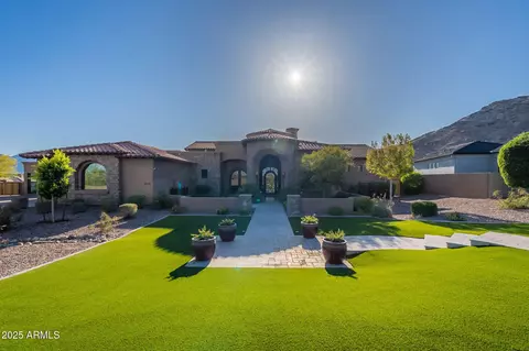 3118 W Glenhaven Dr, Phoenix, AZ 85045