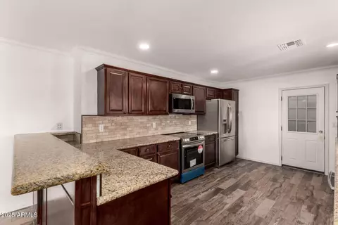 Kitchen - 538 W 13th St, Tempe, AZ 85281 photo 1 of 2