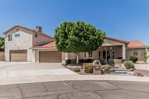 2254 E Becker Ln, Phoenix, AZ 85028