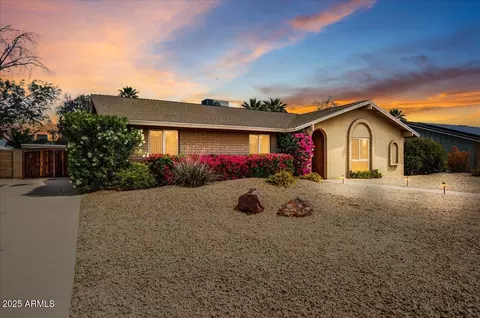 2846 E Lupine Ave, Phoenix, AZ 85028