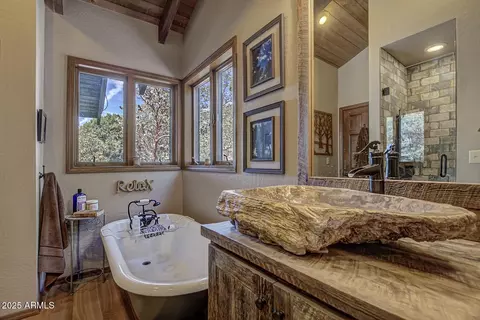 6081 W Skyview Cir, Pine, AZ 85544 photo 17