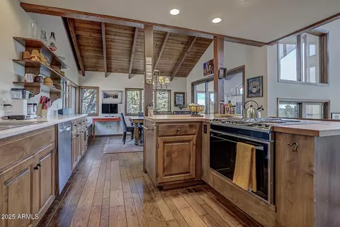 6081 W Skyview Cir, Pine, AZ 85544 photo 10