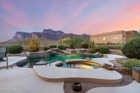 Exterior - 6950 E Superstition View Dr, Apache Junction, AZ 85119 photo 9 of 10
