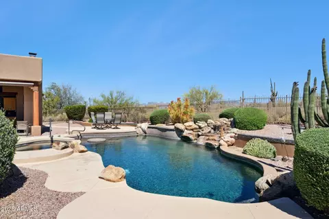 Exterior - 6950 E Superstition View Dr, Apache Junction, AZ 85119 photo 3 of 10