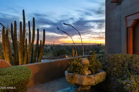 Exterior - 6950 E Superstition View Dr, Apache Junction, AZ 85119 photo 6 of 10