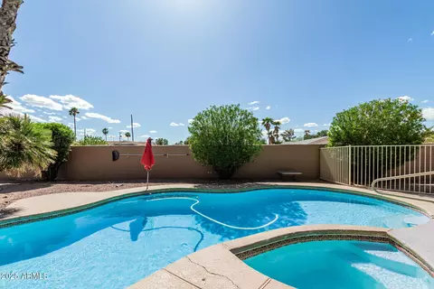 1207 E Clearview Dr, Casa Grande, AZ 85122