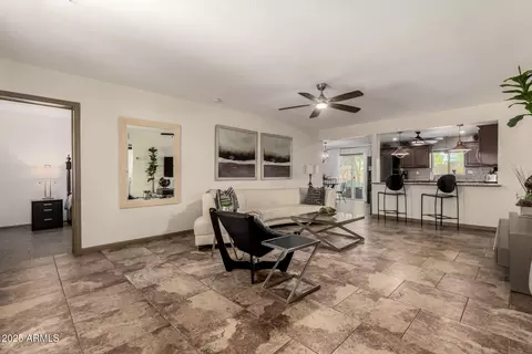2231 E Weldon Ave, Phoenix, AZ 85016 photo 7