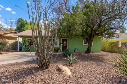 2231 E Weldon Ave, Phoenix, AZ 85016