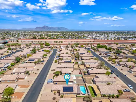 View/Area - 8657 E Capri Ave, Mesa, AZ 85208 photo 7 of 10