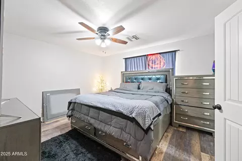 Bedroom - 8657 E Capri Ave, Mesa, AZ 85208 photo 1 of 3