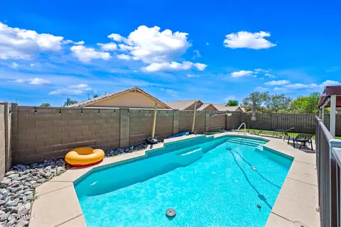 Exterior - 8657 E Capri Ave, Mesa, AZ 85208 photo 5 of 9