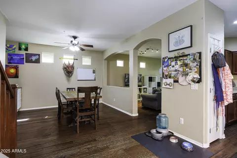 Dining - 3065 E Tamarisk St, Gilbert, AZ 85296 photo 4 of 4