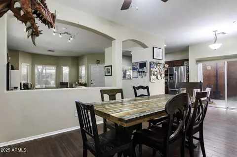 Dining - 3065 E Tamarisk St, Gilbert, AZ 85296 photo 2 of 4