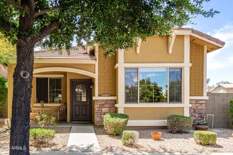 4349 E Selena Dr, Phoenix, AZ 85050