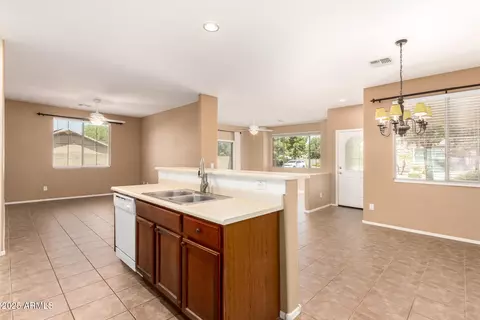 4349 E Selena Dr, Phoenix, AZ 85050 photo 15