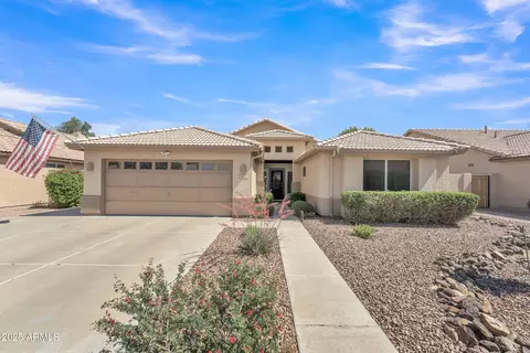8420 W Cherry Hills Dr, Peoria, AZ 85345