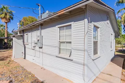 3311 E Cambridge Ave, Phoenix, AZ 85008