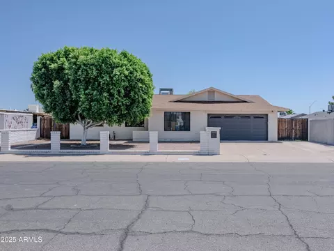 10609 N 32nd Cir, Phoenix, AZ 85029