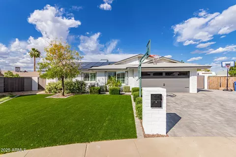 11025 N 45th Ln, Glendale, AZ 85304