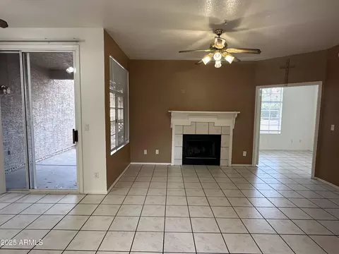 1633 E Lakeside Dr #39, Gilbert, AZ 85234 photo 5