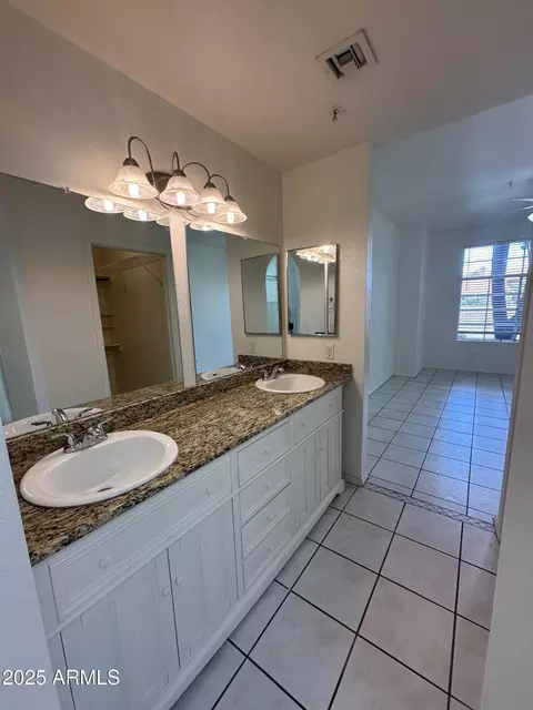1633 E Lakeside Dr #39, Gilbert, AZ 85234 photo 8