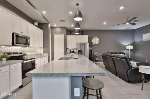 1537 E Shannon St, Gilbert, AZ 85295 photo 8