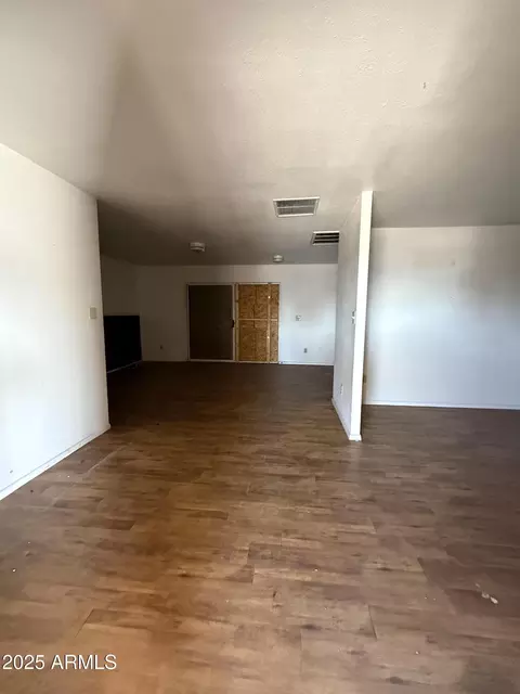 Living - 3434 W Augusta Ave, Phoenix, AZ 85051 photo 1 of 1