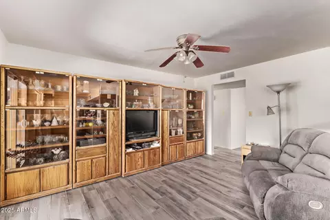 3248 E Windrose Dr, Phoenix, AZ 85032 photo 6