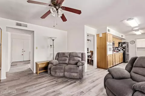 3248 E Windrose Dr, Phoenix, AZ 85032 photo 5
