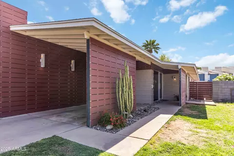 1329 E Catalina Dr, Phoenix, AZ 85014 photo 5
