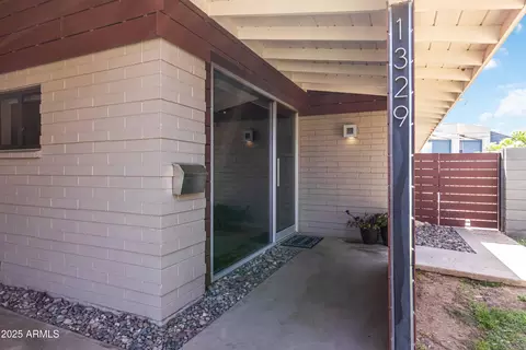 1329 E Catalina Dr, Phoenix, AZ 85014 photo 6