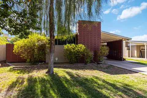 1329 E Catalina Dr, Phoenix, AZ 85014 photo 4