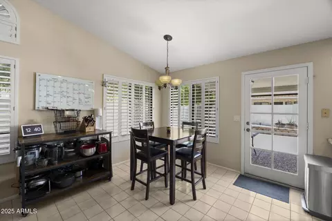 843 E Vera Ln, Tempe, AZ 85284 photo 11