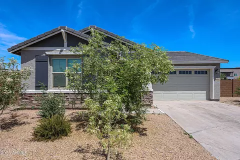9313 S 39th Dr, Laveen, AZ 85339