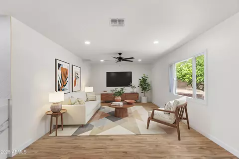 Living - 2614 E Mountain View Rd, Phoenix, AZ 85028 photo 1 of 6