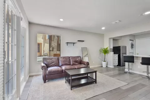 4901 S Calle Los Cerros Dr #119, Tempe, AZ 85282