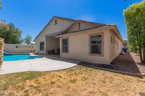 Exterior - 3580 E Kesler Ln, Gilbert, AZ 85295 photo 3 of 5
