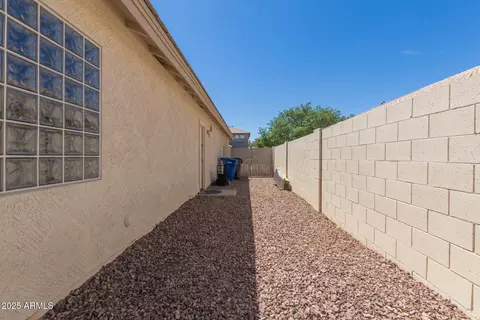 Exterior - 3580 E Kesler Ln, Gilbert, AZ 85295 photo 5 of 5