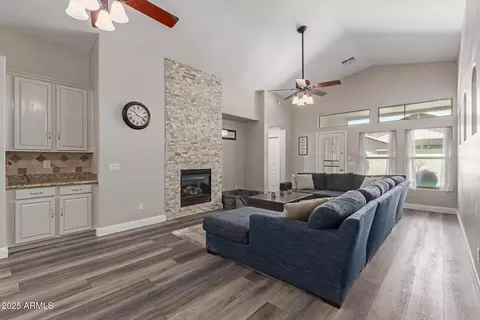 Living - 3580 E Kesler Ln, Gilbert, AZ 85295 photo 1 of 1