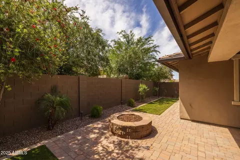 Exterior - 10539 E Corbin Ave, Mesa, AZ 85212 photo 17 of 20