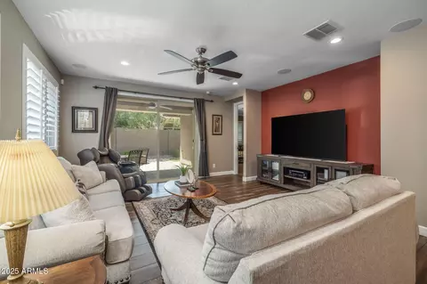 Living - 10539 E Corbin Ave, Mesa, AZ 85212 photo 2 of 2
