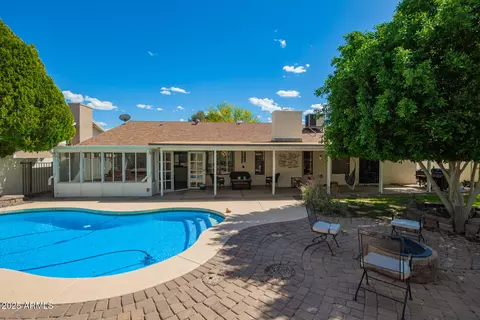 Exterior - 1002 E Topeka Dr, Phoenix, AZ 85024 photo 10 of 10