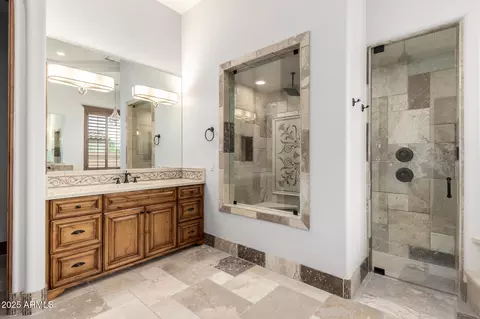 Bath - 7018 E Ingram St, Mesa, AZ 85207 photo 3 of 7
