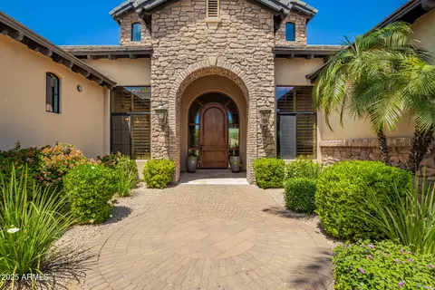 Exterior - 7018 E Ingram St, Mesa, AZ 85207 photo 2 of 14