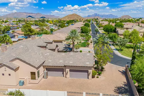 View/Area - 7018 E Ingram St, Mesa, AZ 85207 photo 7 of 13