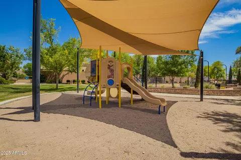 View/Area - 7018 E Ingram St, Mesa, AZ 85207 photo 3 of 13