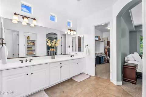 Entry Way - 3872 E Jude Ln, Gilbert, AZ 85298 photo 2 of 2