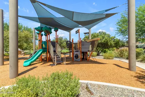 View/Area - 3872 E Jude Ln, Gilbert, AZ 85298 photo 7 of 7